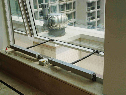 黑龙江开窗机厂家的产品为什么适合在高层建筑中使用？